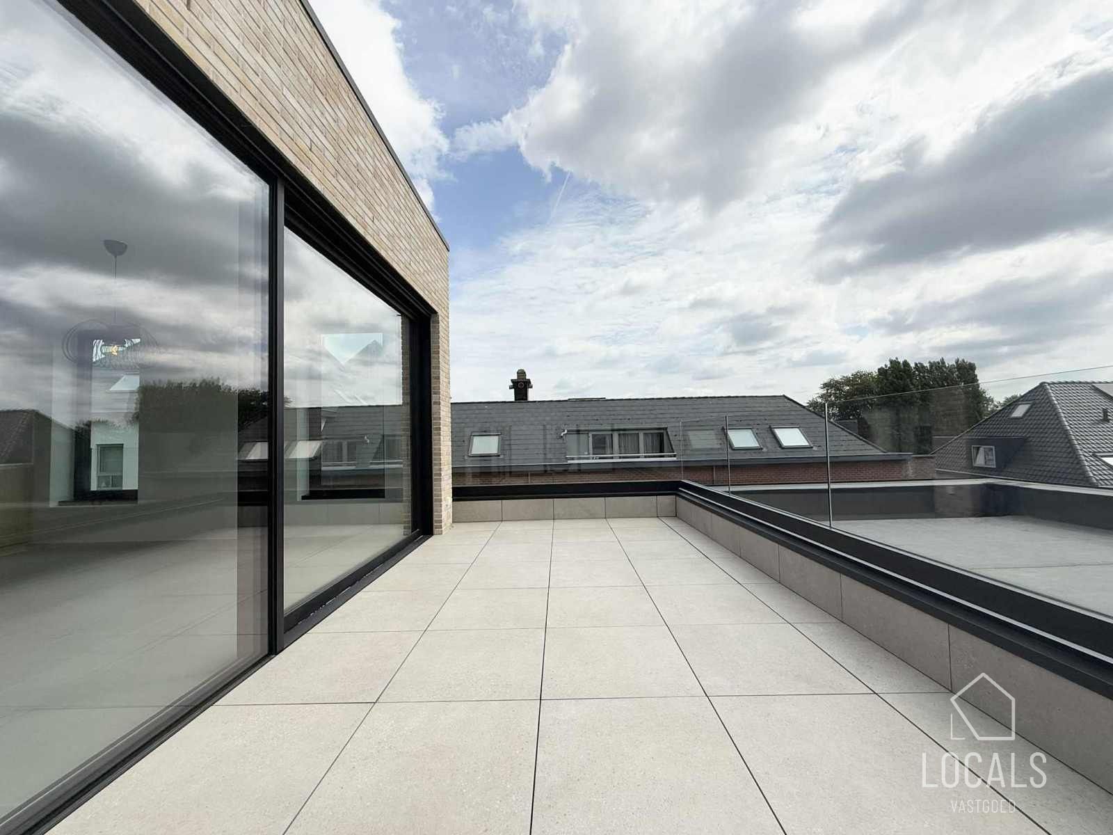 Luxueus energiezuinig nieuwbouwappartement in hartje Ninove foto 3