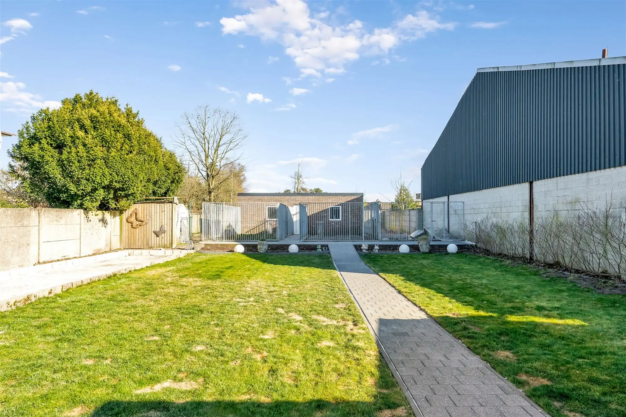 GERENOVEERDE TWEEWOONST foto 40