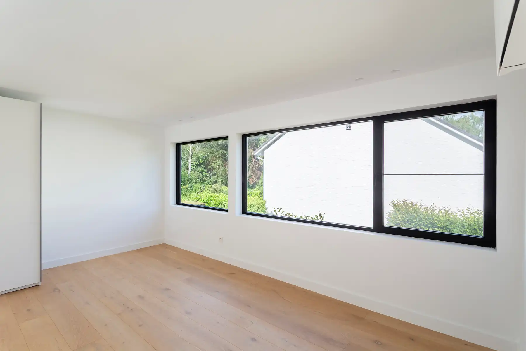 Recent gerenoveerde villa op toplocatie in Brasschaat foto 19
