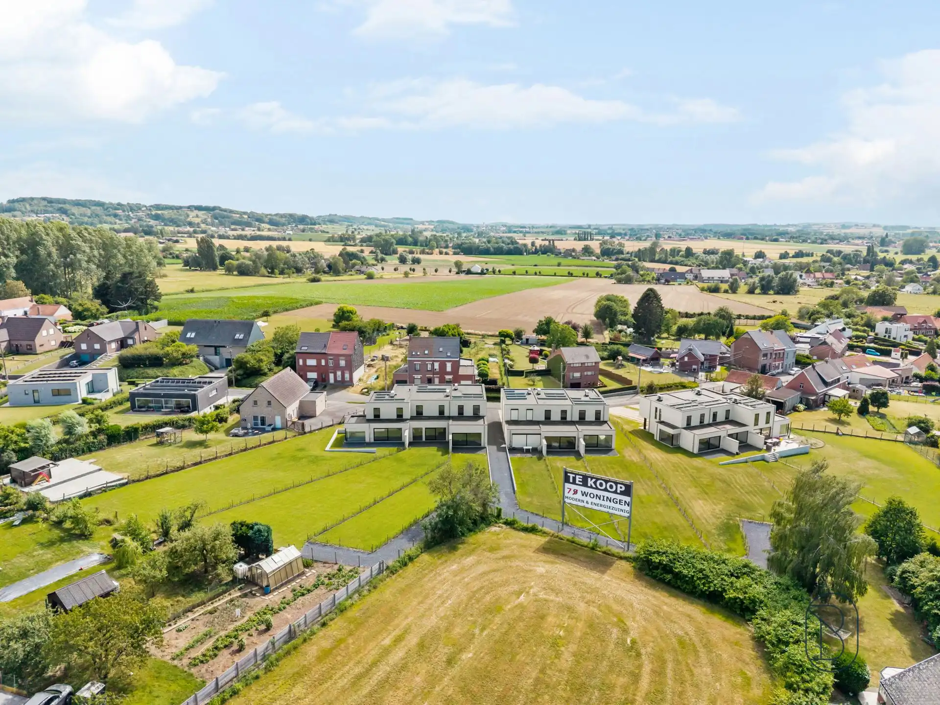 Kwalitatieve moderne energiezuinige luxe-woning met tuin. foto 14