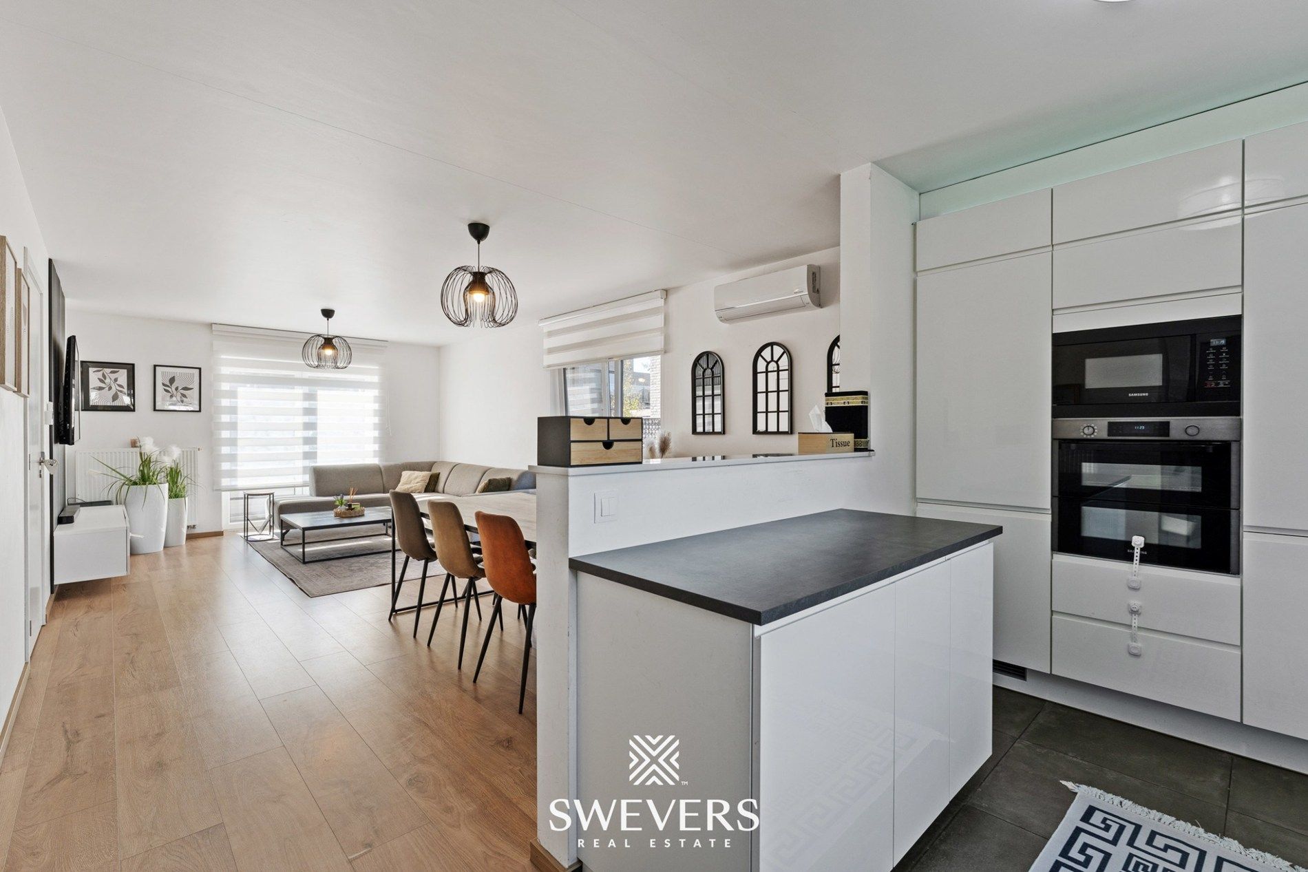 Hedendaagse instapklare woning te Heusden-Zolder  foto 9