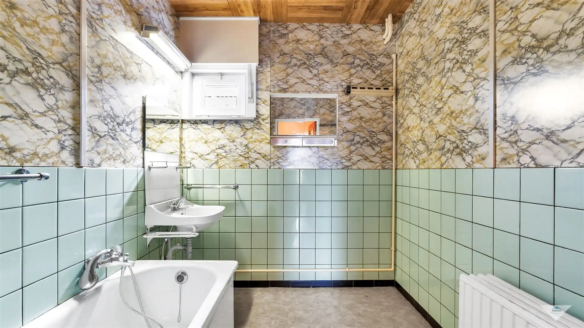 Te renoveren woning in rustige doodlopende straat foto 9