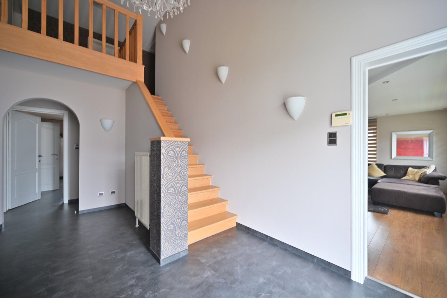 Riante woning met 5 slaapkamers (praktijkruimte), rustig gelegen nabij natuur foto 6