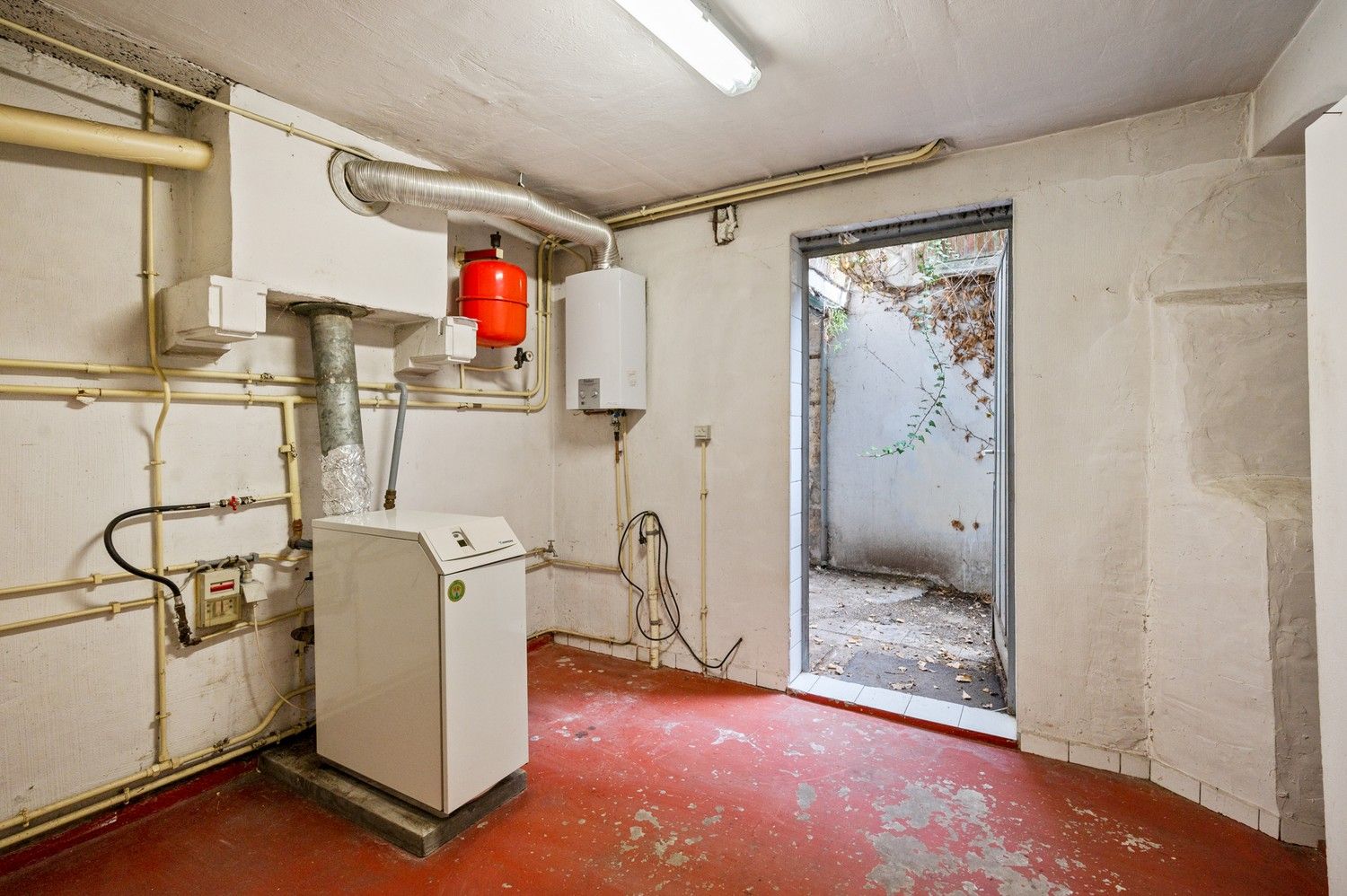 Charmante woning met 2 slaapkamers en een garage in Borgerhout foto 16