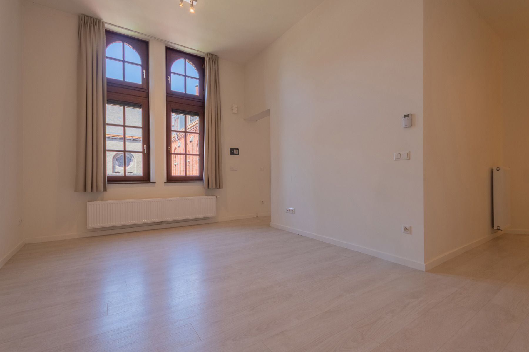 Assistentieflat met kelder in centrum Halle foto 8
