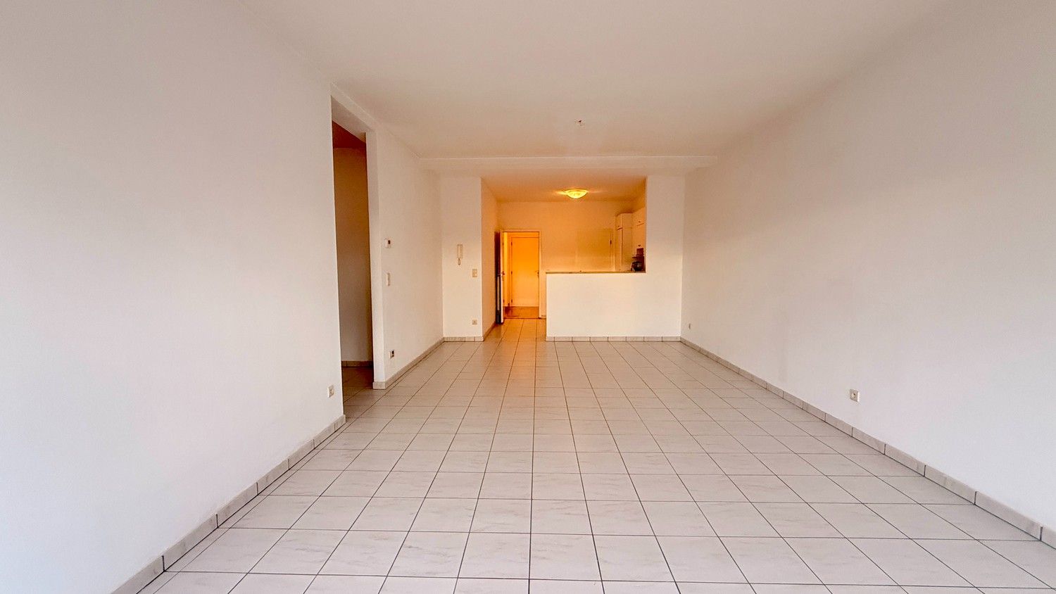 Instapklaar 1-slaapkamerappartement met zuidgericht terras in Veldwezelt, Lanaken. foto 9