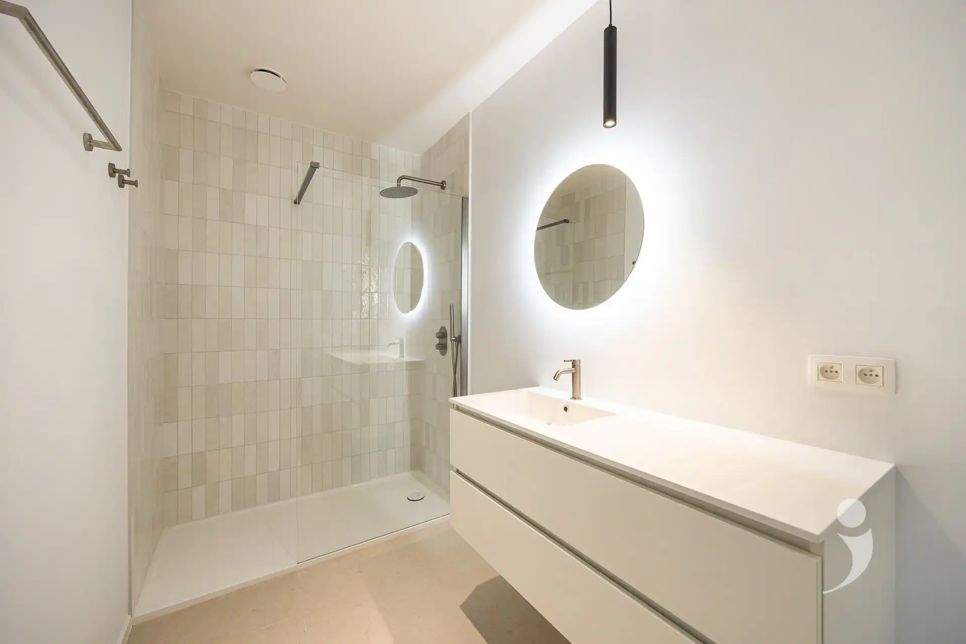 High end nieuwbouwwoning met uniek vergezicht foto 22