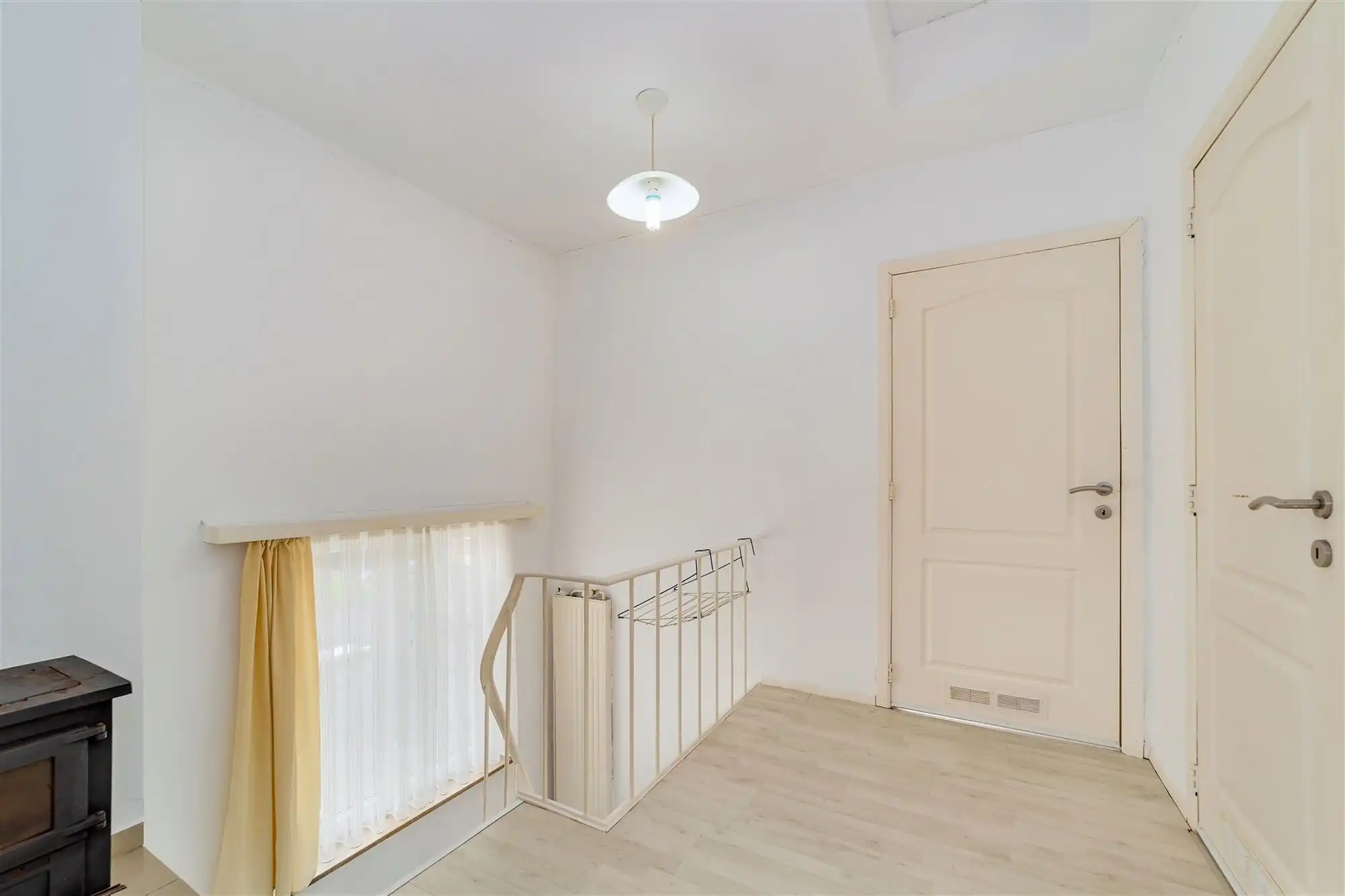 Huis te Hoboken met 4 slpk en 2 garages foto 17