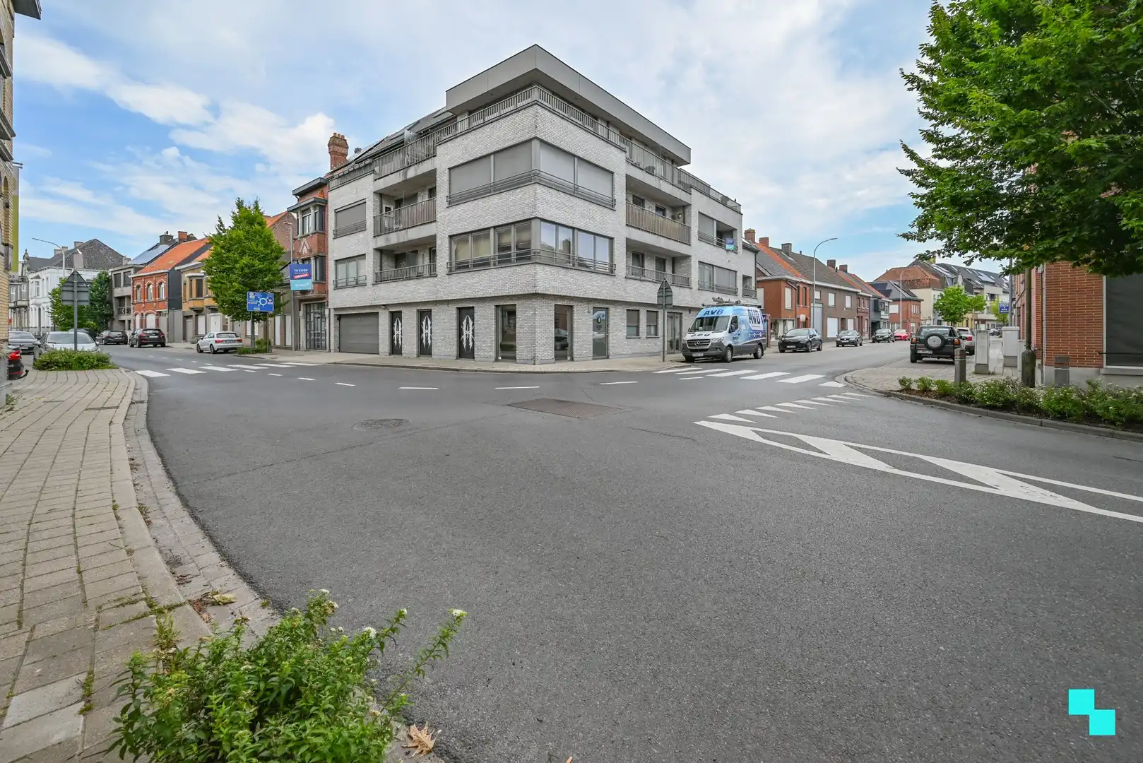 Ruim, instapklaar appartement nabij centrum Emelgem foto 21