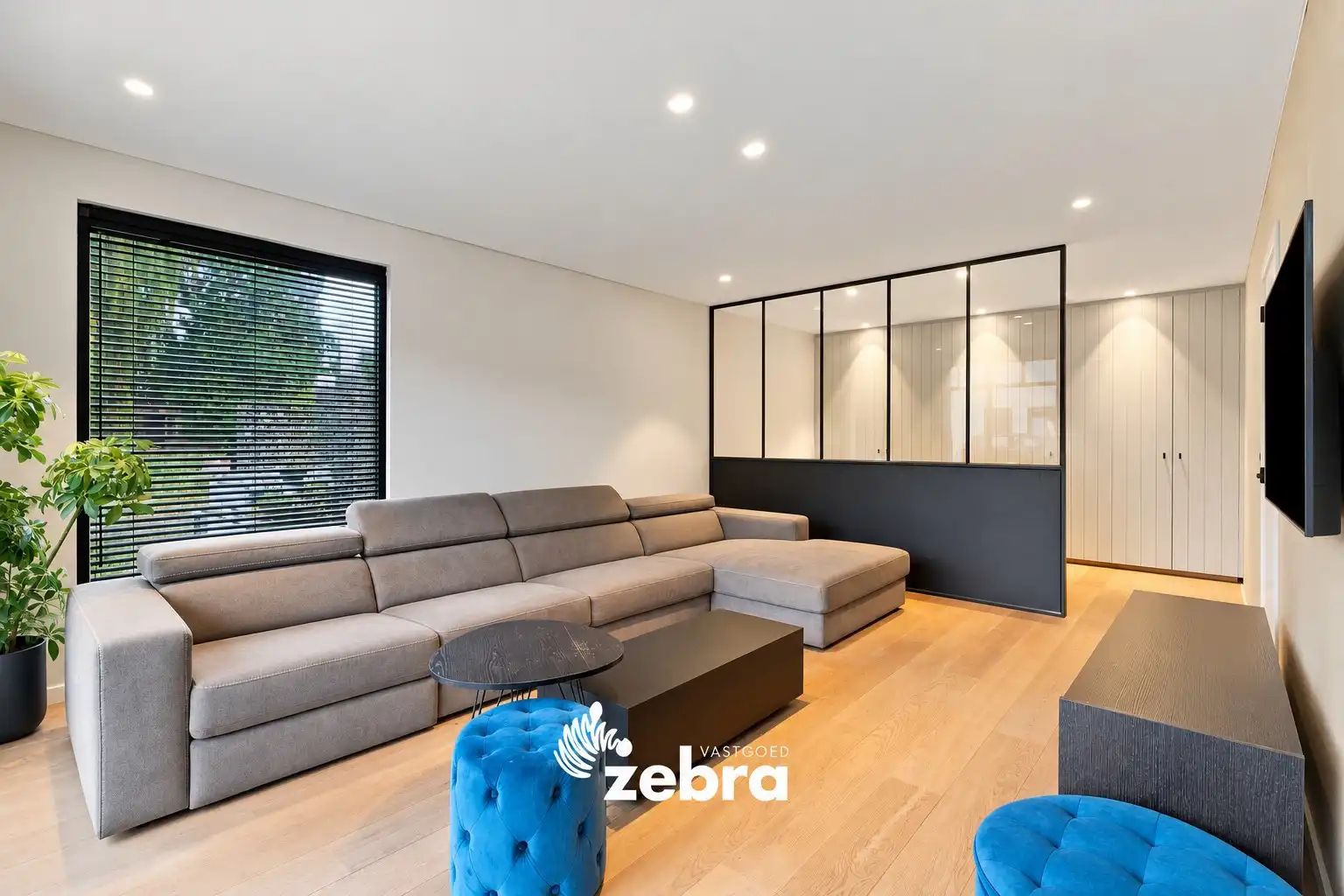 Halfopen bebouwing met loods (288 m²) te Rumbeke! foto 7