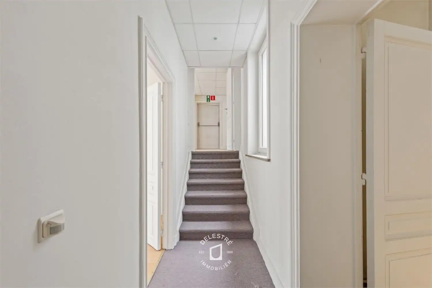 UNIEK KANTOORGEBOUW NABIJ WARANDEPARK foto 29