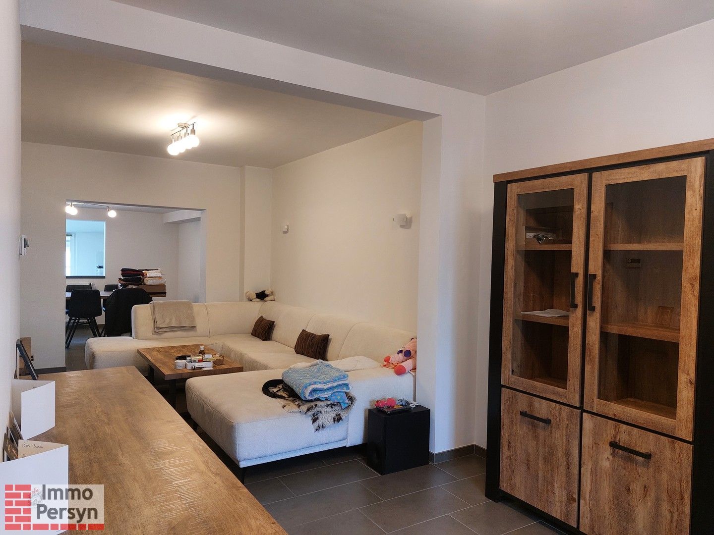 Gezellige rijwoning met kleine stadstuin foto 4