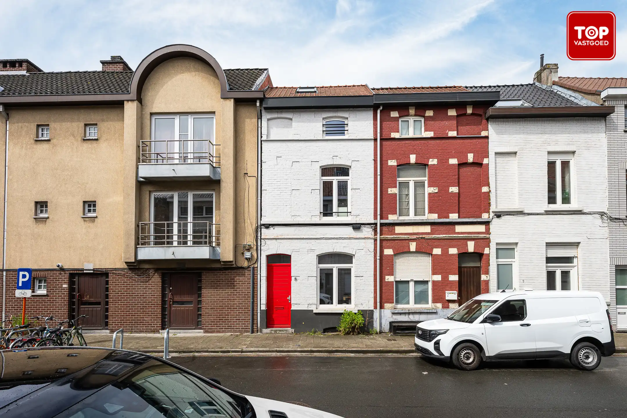 Gezellige instapklare rijwoning met een TOP ligging foto 3