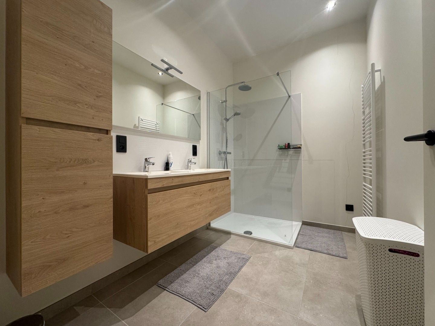 Gelijkvloers appartement met tuin en 2 slaapkamers te huur in Zutendaal foto 7