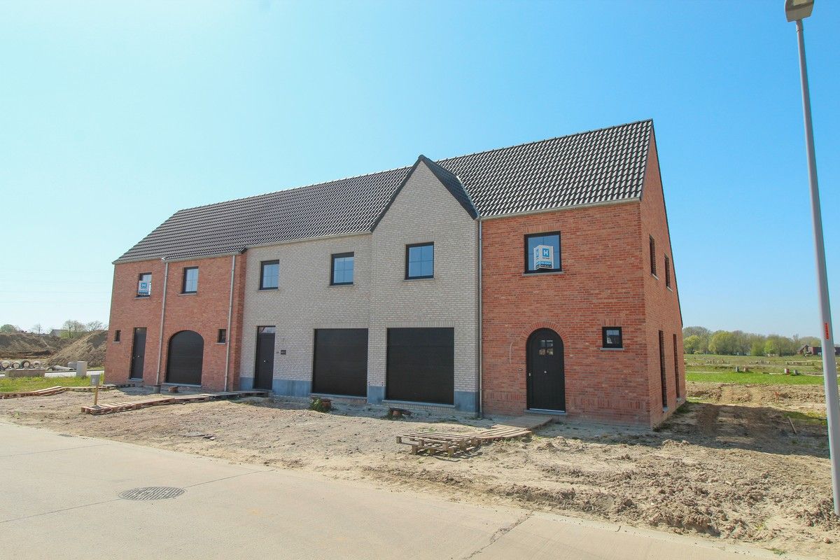 Ondek onze verkaveling in de Gitsestraat te Roeselare foto {{pictureIndex}}