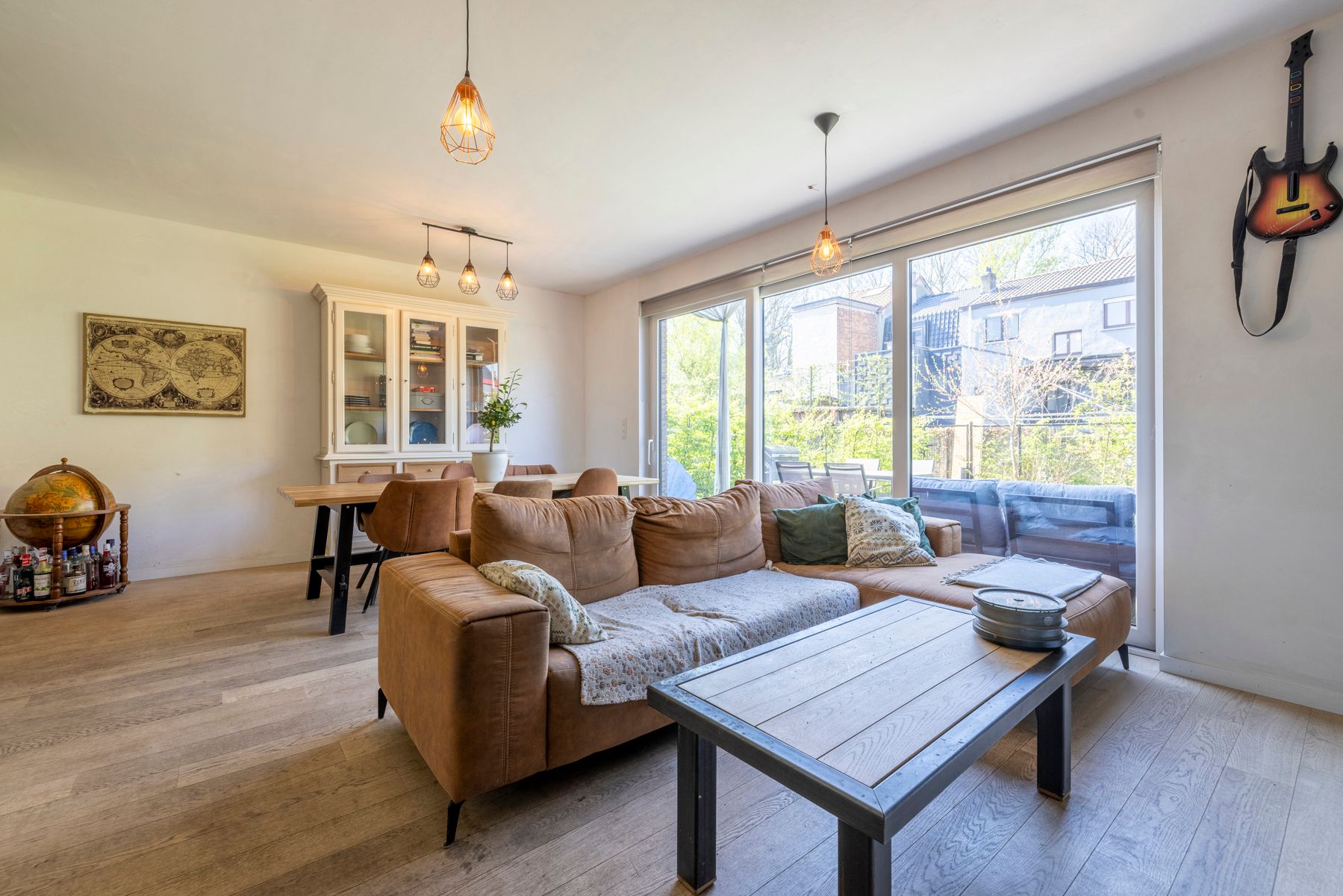 Heel recente woning met 3 slaapkamers en tuin foto 6