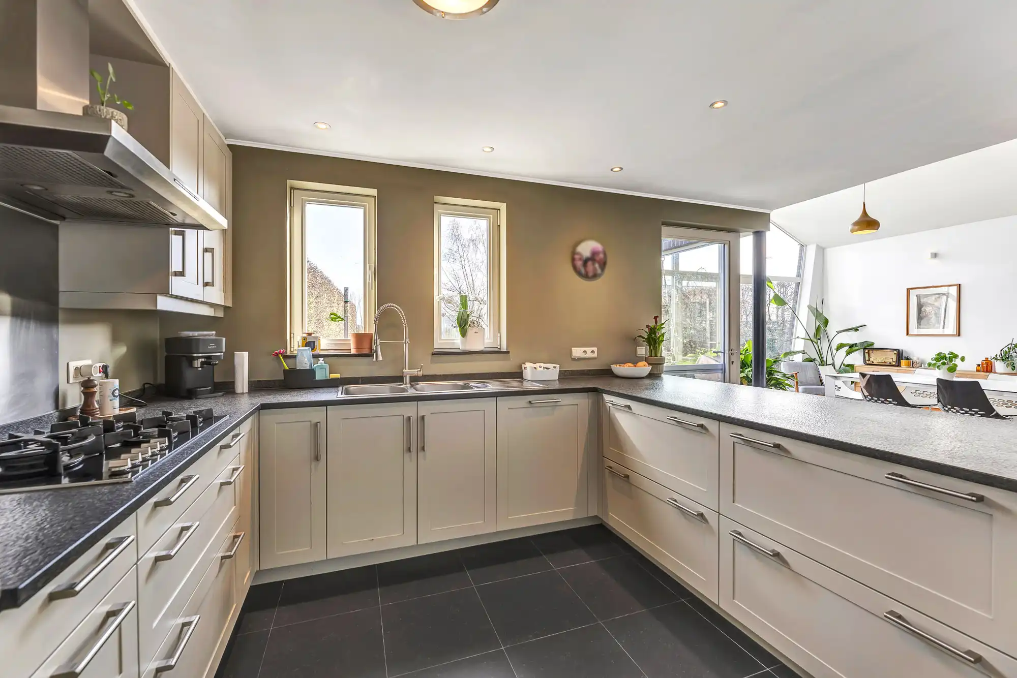 Instapklare, gezellige woning op een rustige locatie foto 13