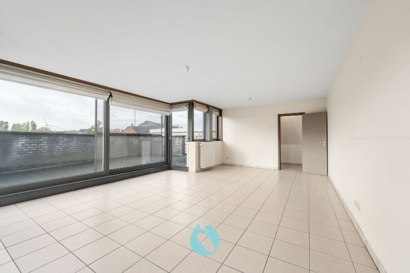Dit prachtig en ruim appartement met één van de mooiste terrassen te Evergem is gelegen in de Kapellestraat foto 6