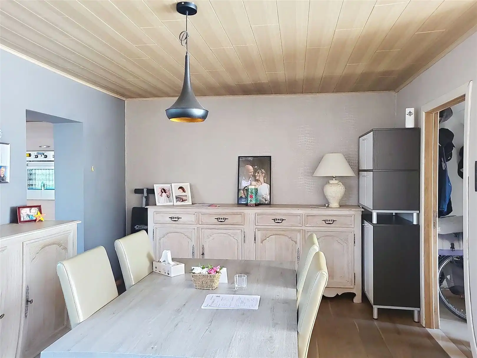 woning met 4 slaapkamers en eigen staanplaats ! foto 4