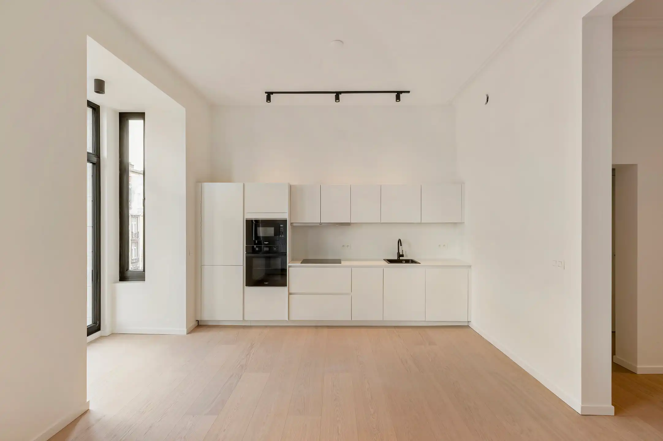 Ruim gerenoveerd appartement foto 3