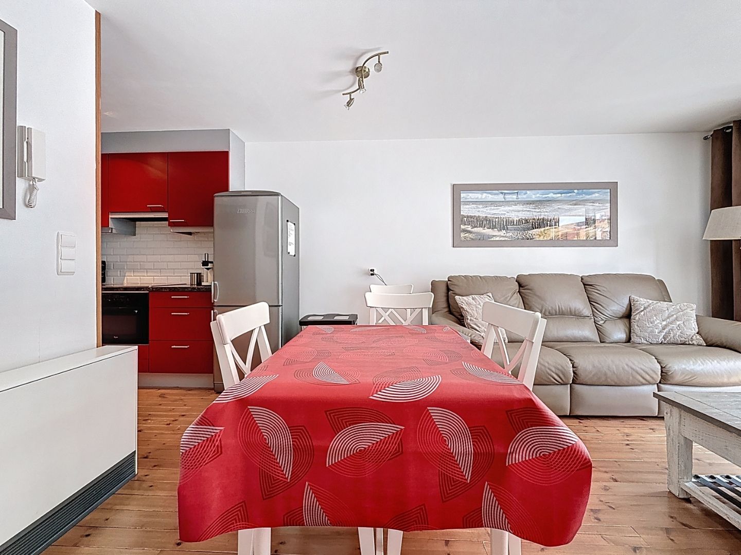 Gemeubeld appartement met terras nabij het strand te Nieuwpoort foto 4