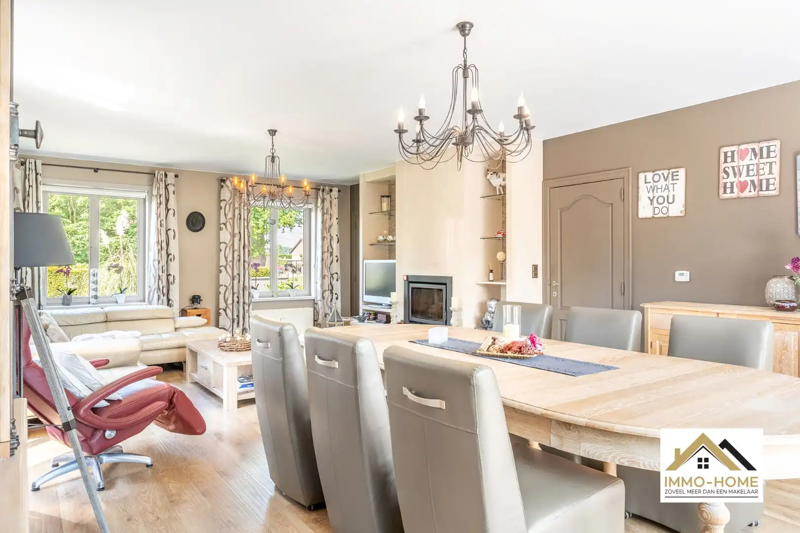 Prachtige open bebouwing met zwemvijver in landelijke omgeving!  foto 14