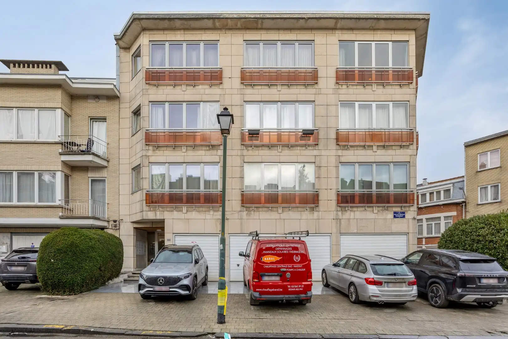 Verzorgd appartement met lift, 2 slaapkamers, garage en kelder foto 23