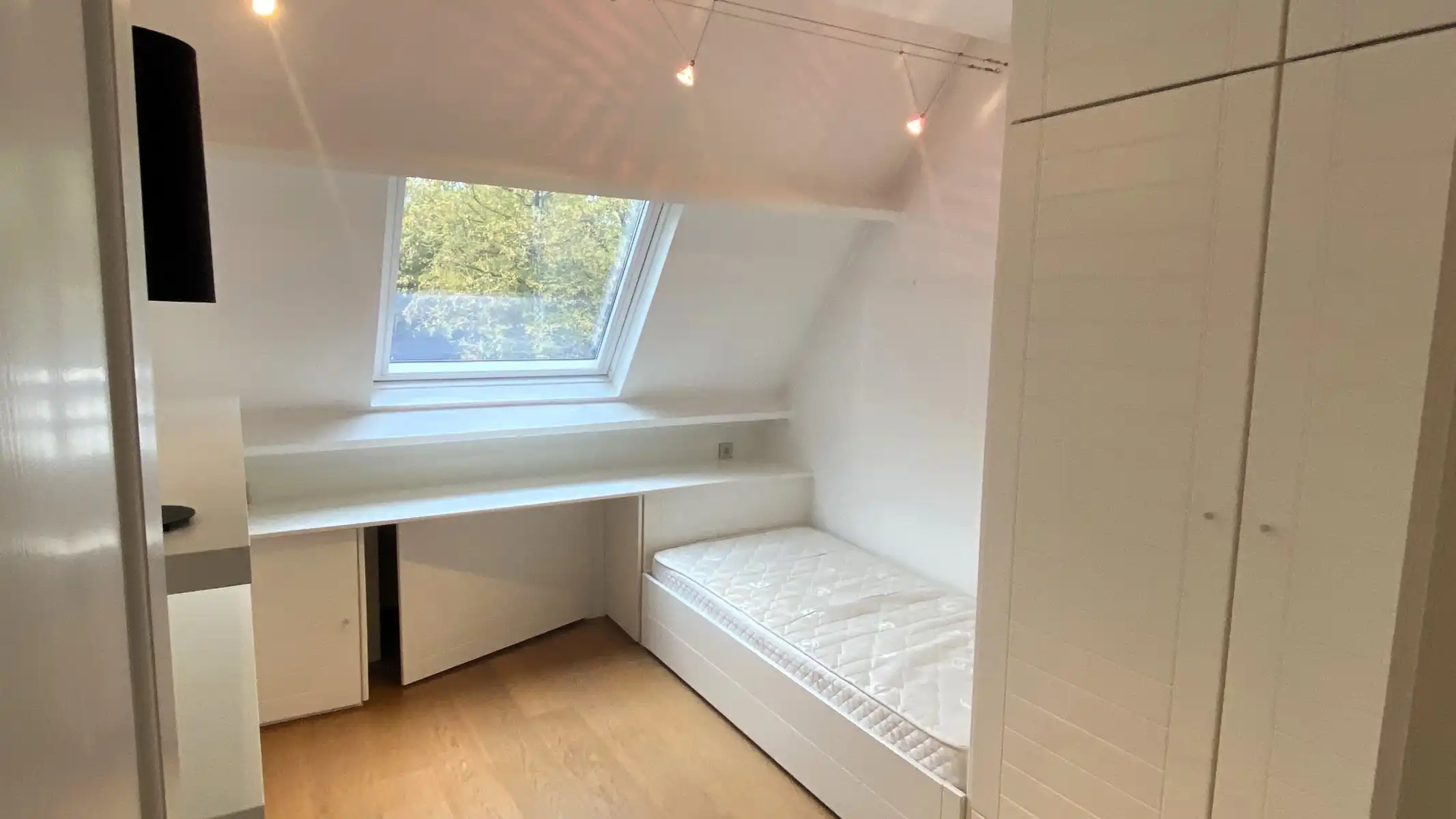 Zeer goed gelegen luxueus afgewerkte villa  op 43 are foto 22