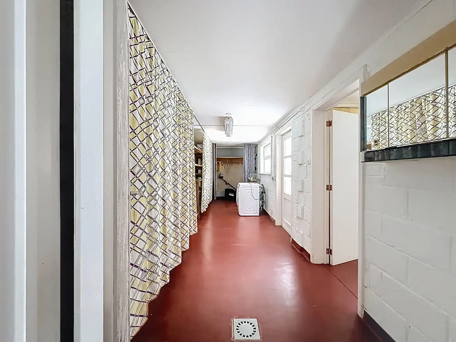 Rustig gelegen, Ruime Woning MET 3 SLPK, Tuin én Garage! foto 19