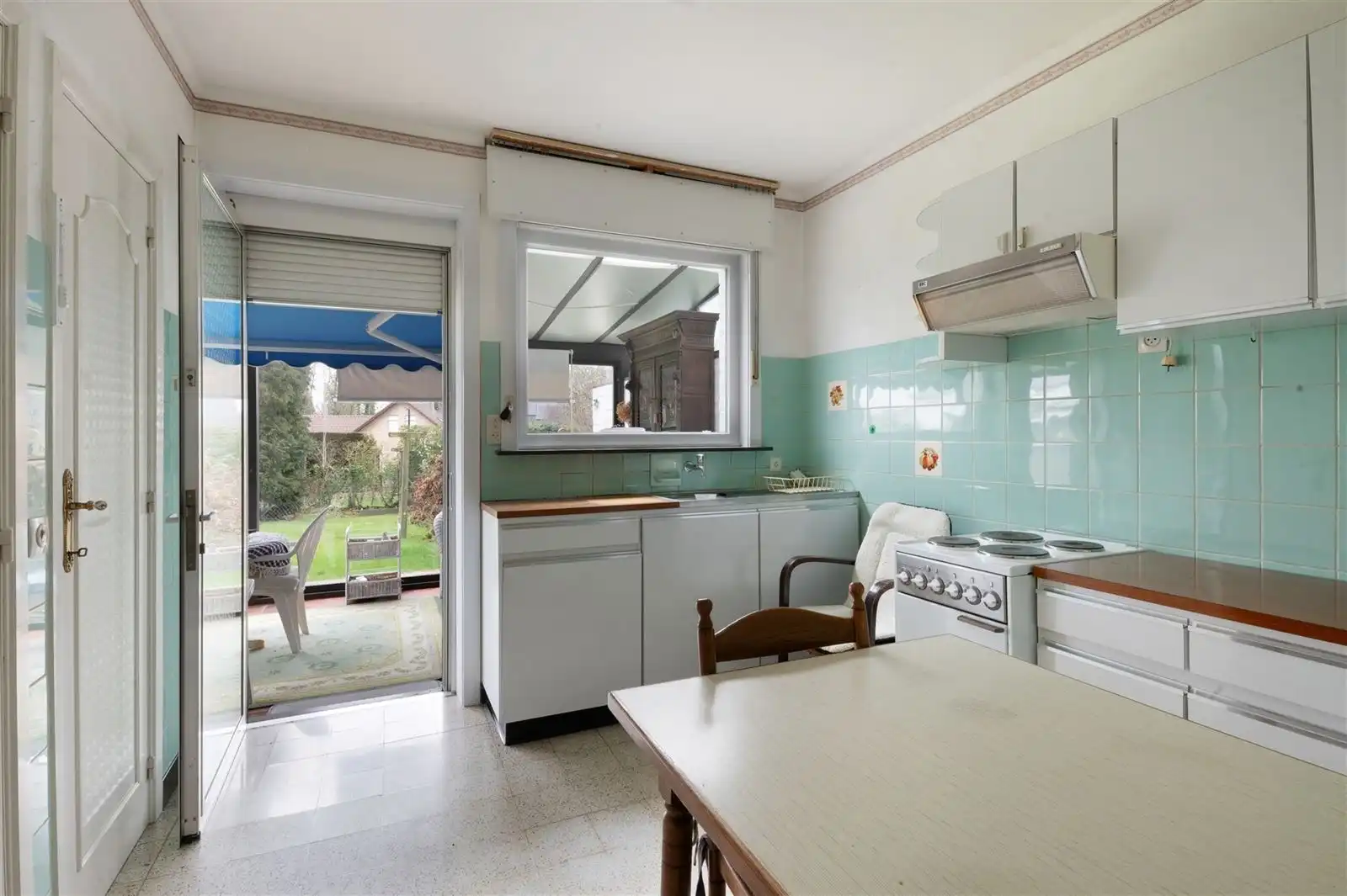 Charmante halfopen woning met tuin in het centrum van Ternat foto 10