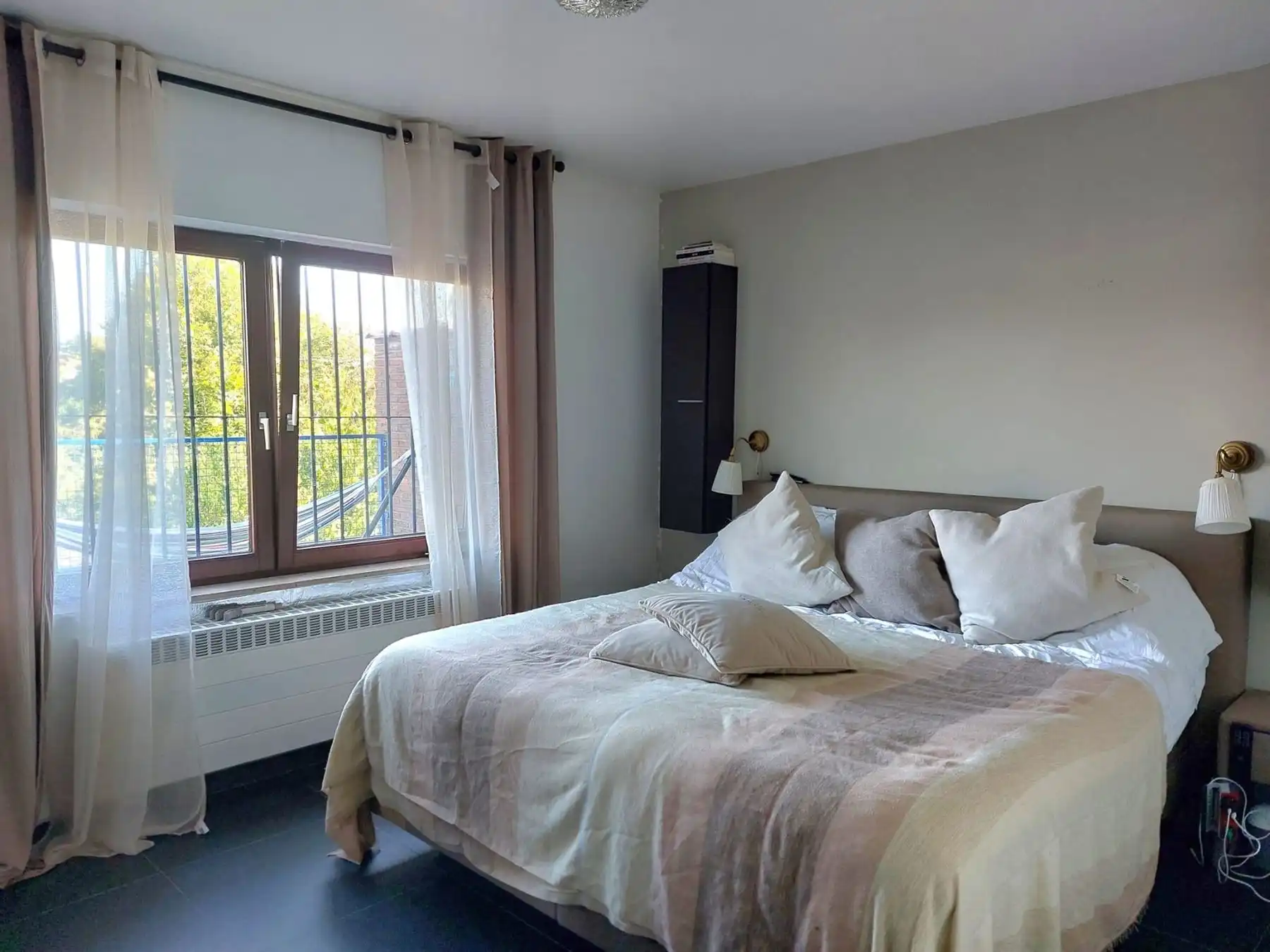 APPARTEMENT OP DE 1 E EN 2 E VERDIEPING INCLUSIEF GARAGE  foto 7