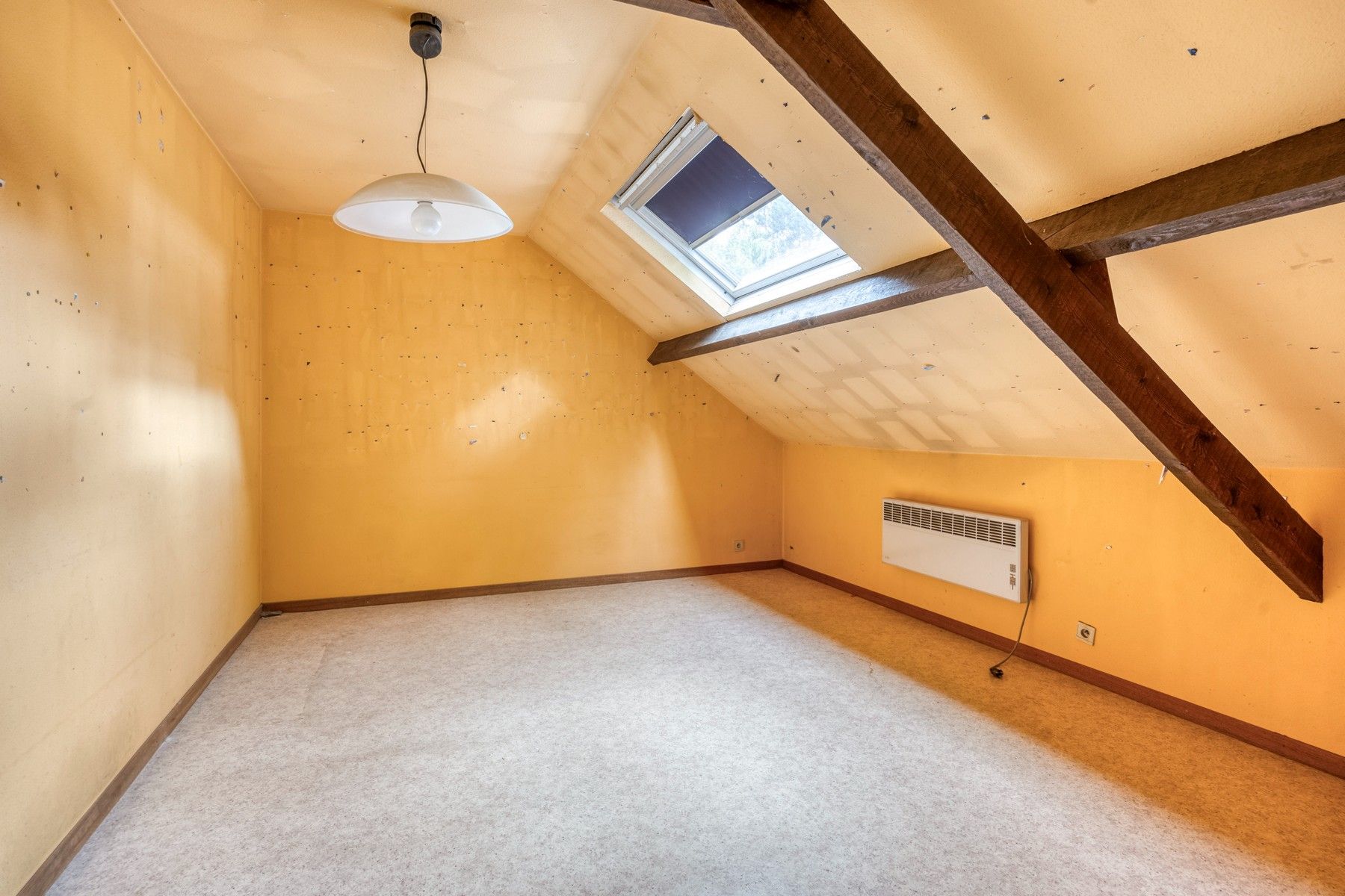 Ruime bungalow op groot perceel foto 30