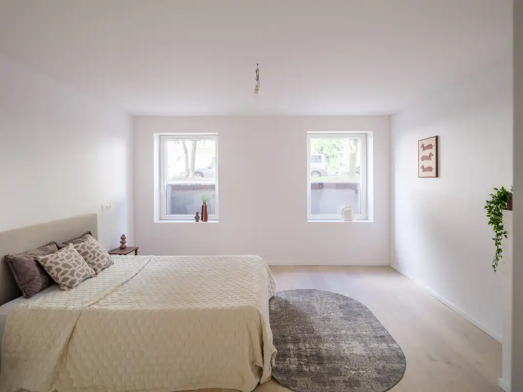 Knap gerenoveerd 2-slaapkamer appartement met ruim privatief terras foto 11