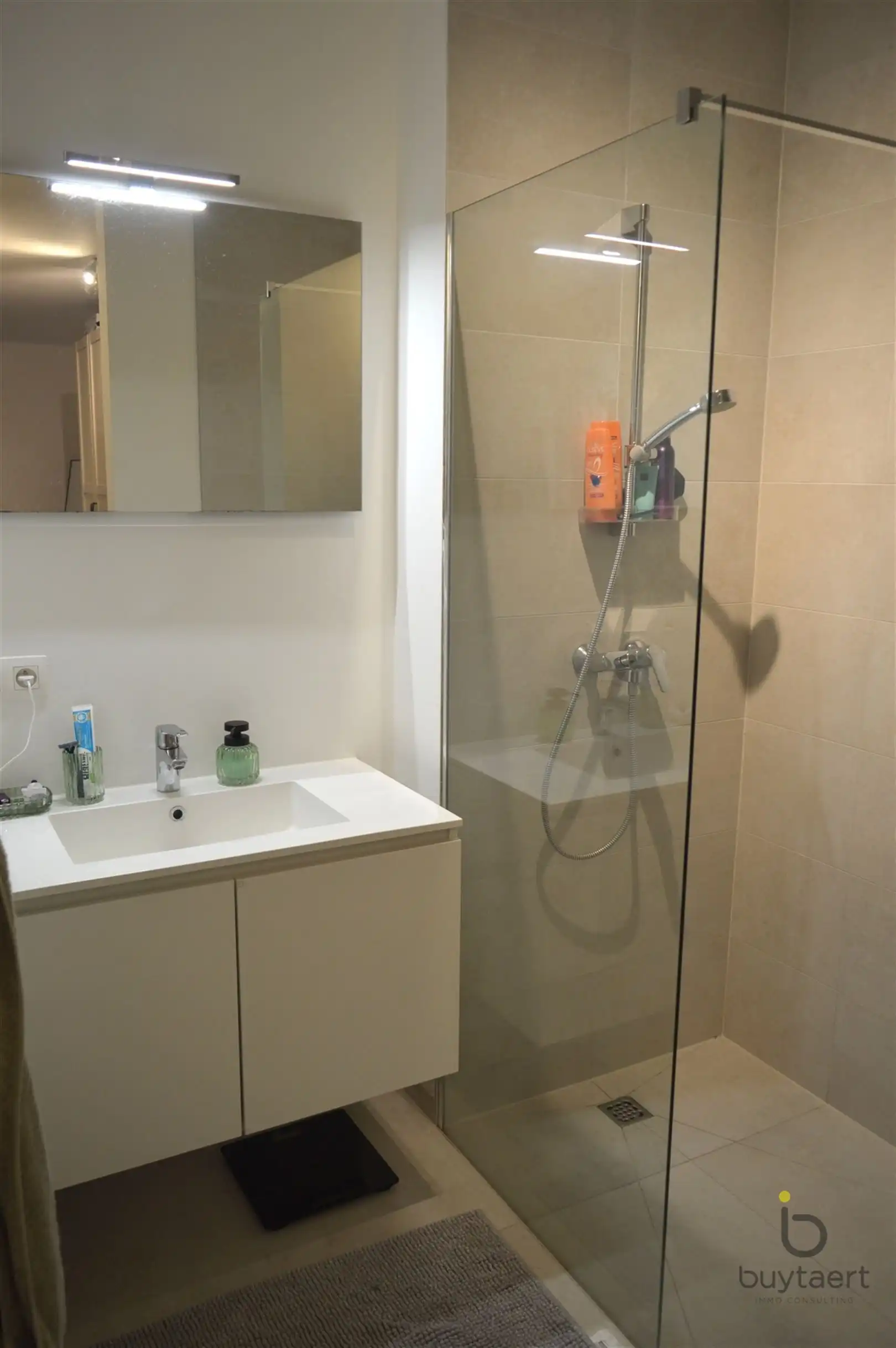 UW THUIS IN DE GEZELLIGE LEVENSSFEER VAN SCHILDE foto 10