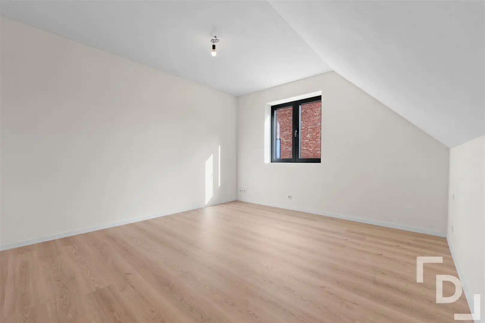 Eengezinswoning foto 16