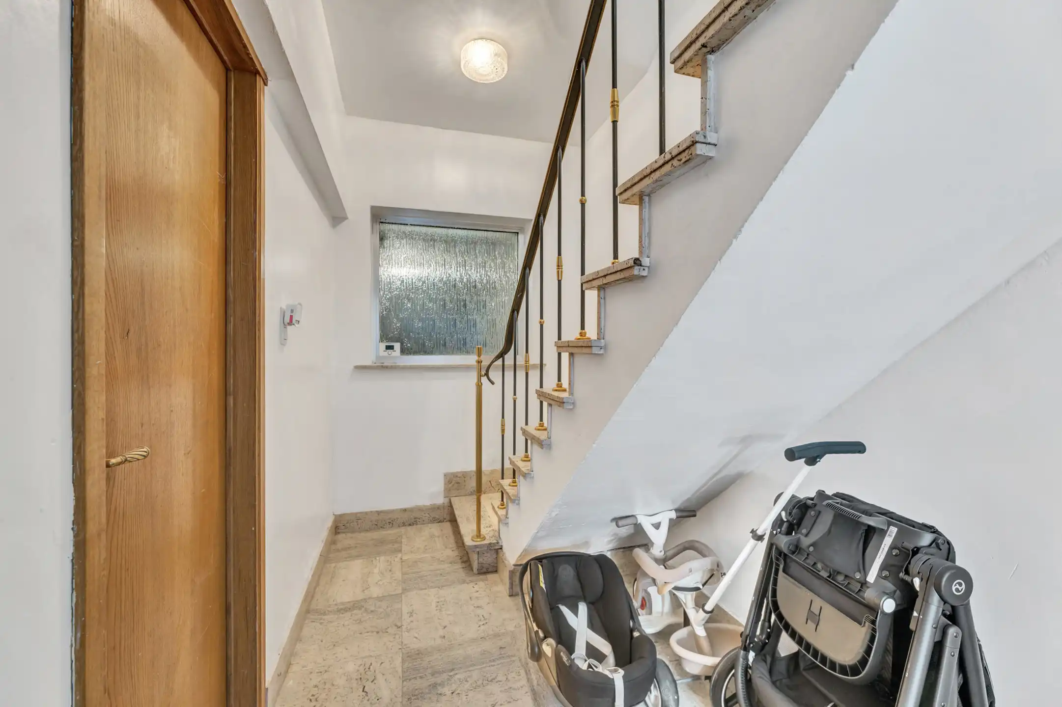 Instapklare woning met 2 slpks en garage te centrum Aalst foto 10