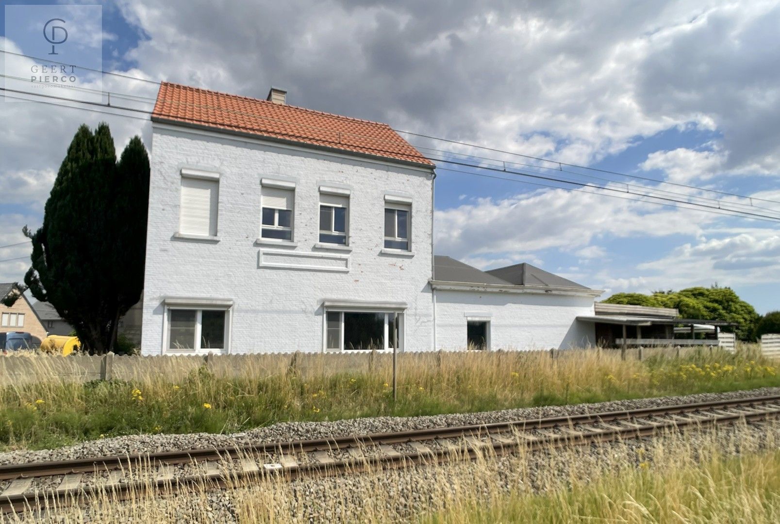 Authentiek stationspand in het landelijk Velm. foto 25