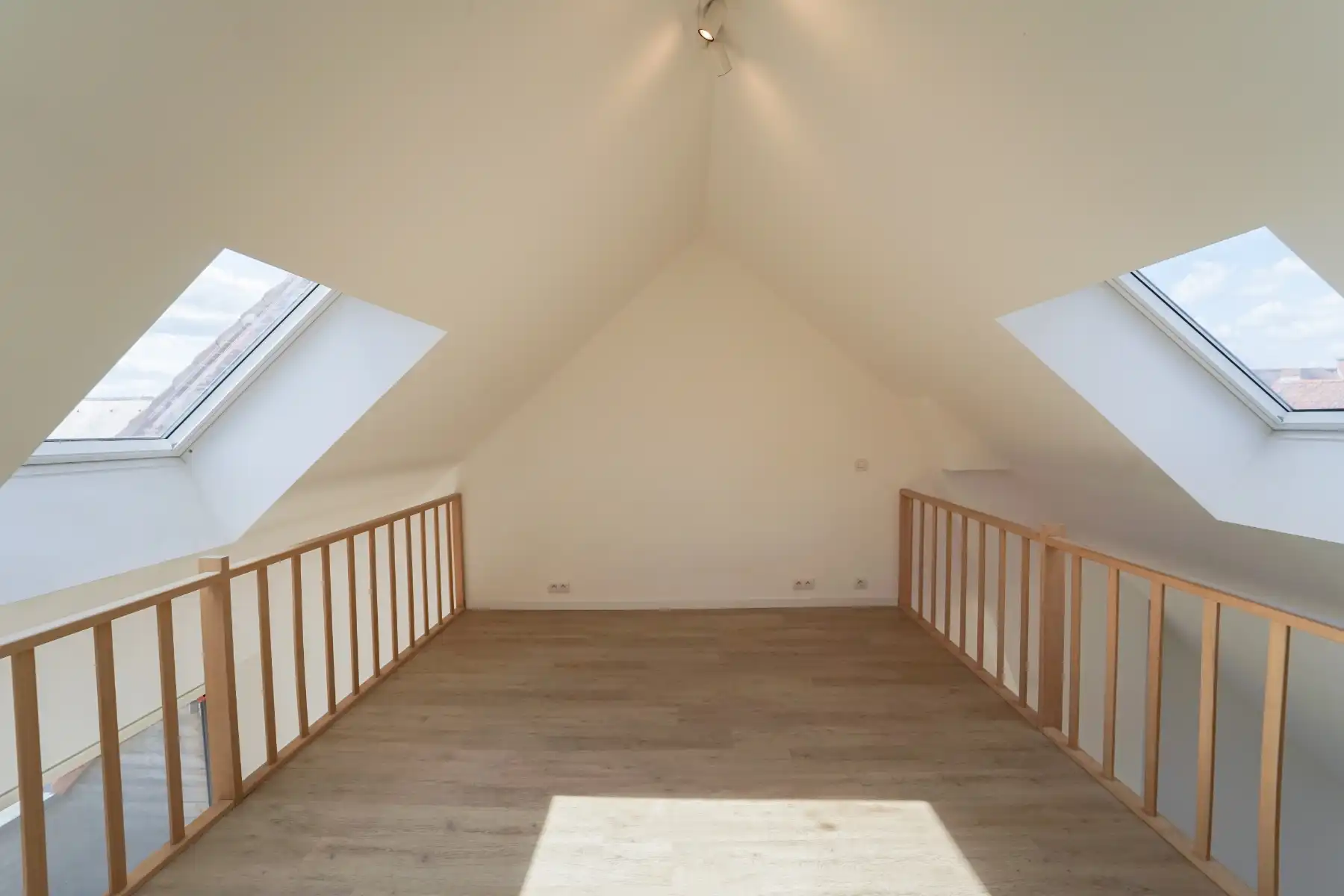 Ruim duplex appartement foto 25