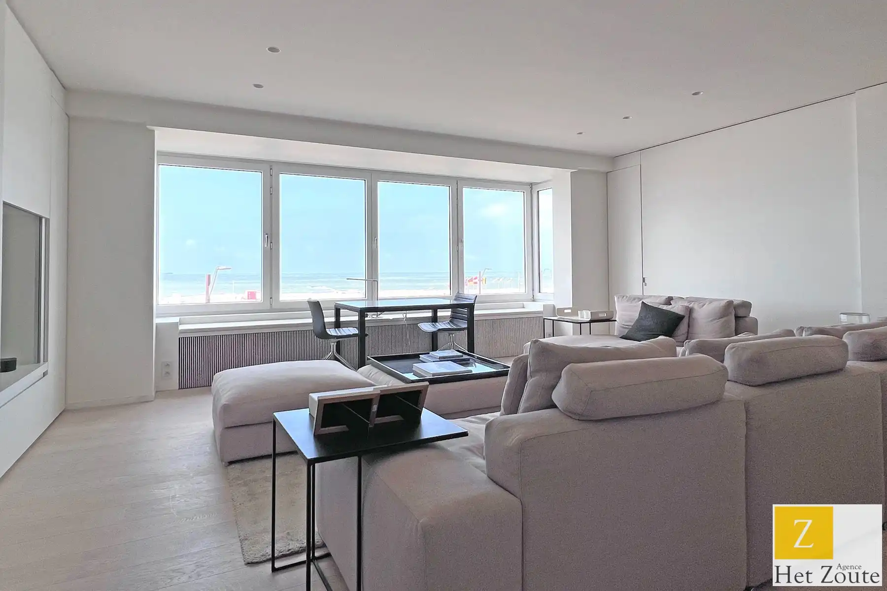 Drie-slaapkamer appartement aan het Rubensplein te Knokke foto 5