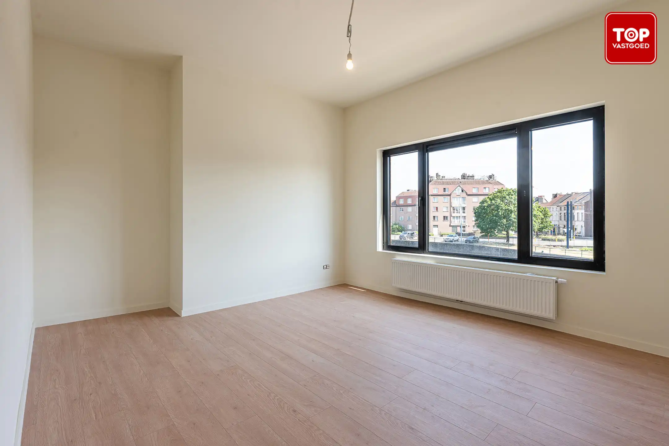 Totaal gerenoveerde woning met 3 slaapkamers en tuin (EPC A) foto 18