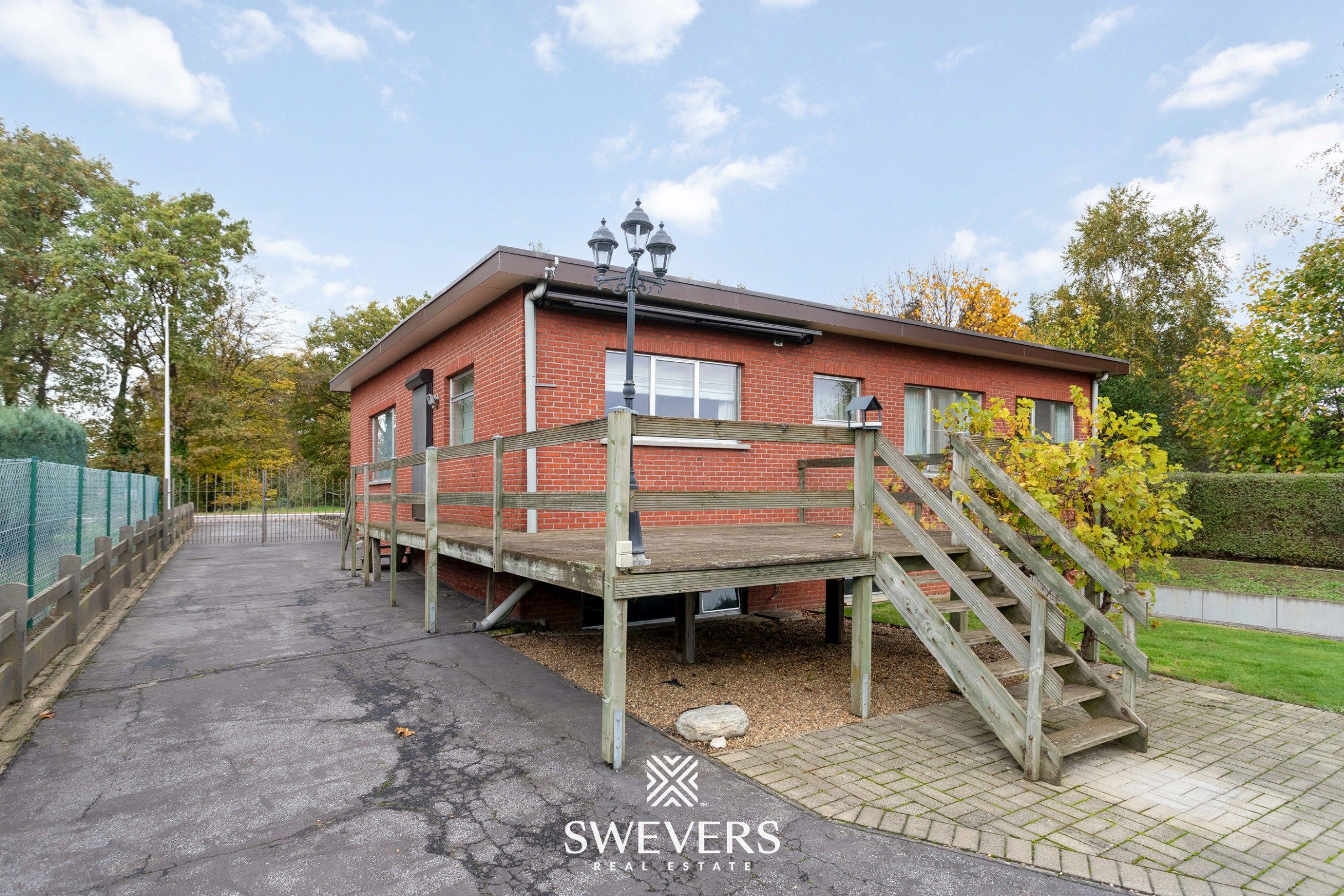 Gelijkvloerse woning met 4 slaapkamers op 8a85 te Viversel. foto 25