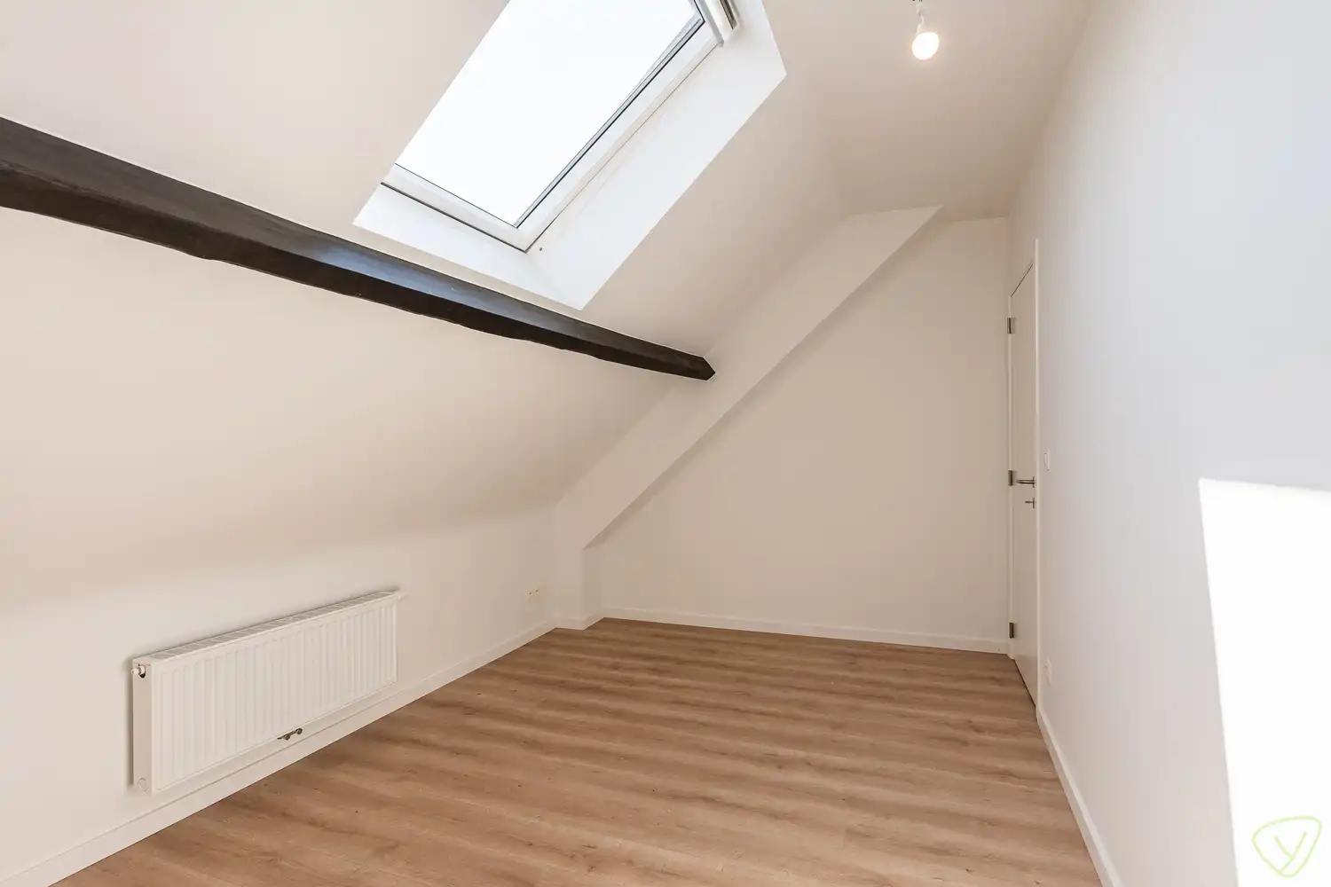 Prachitg gerenoveerde woning op gunstige en rustige ligging te Eeklo foto 22