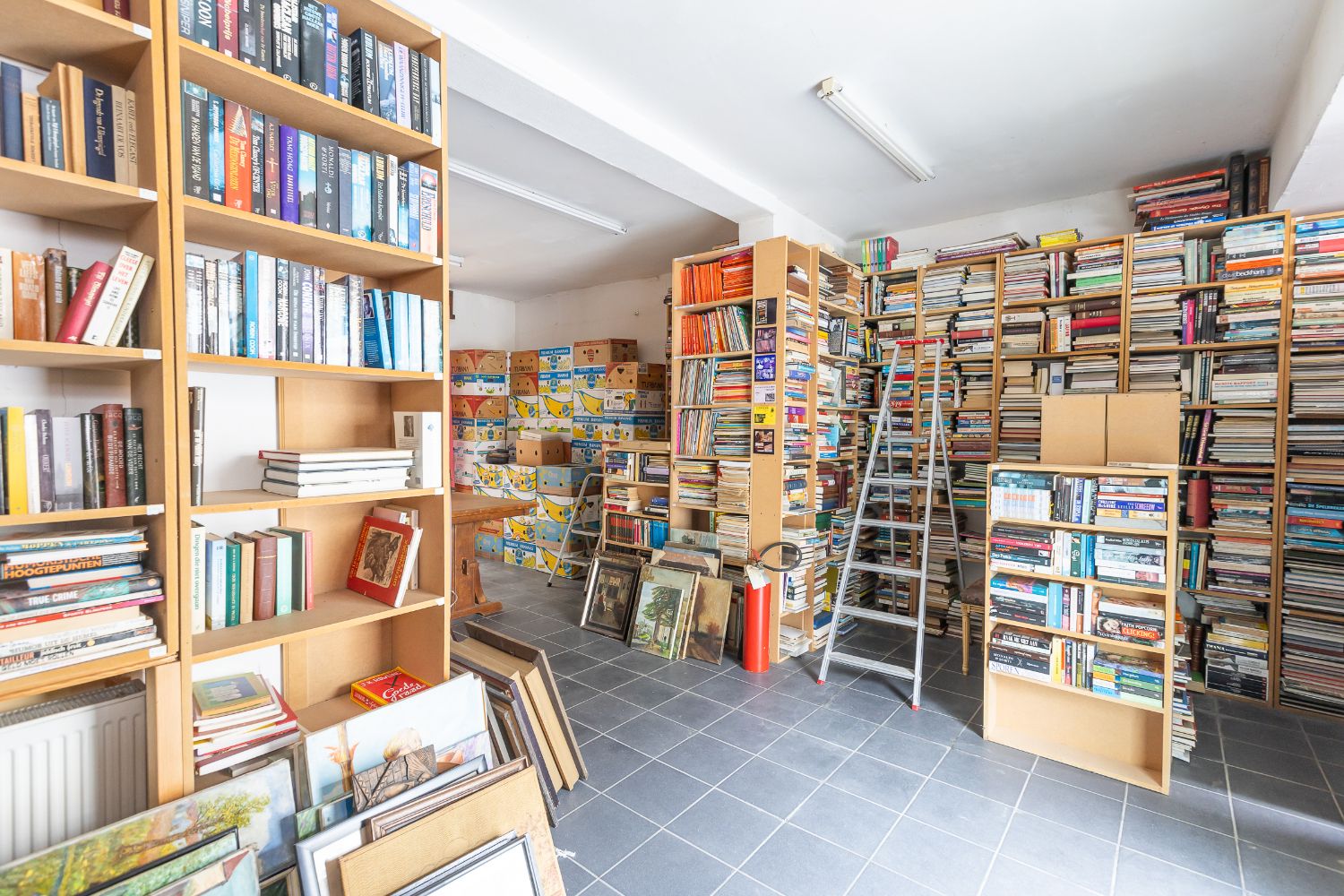 Ruime te renoveren woning met zonnige tuin en tal van mogelijkheden. foto 9