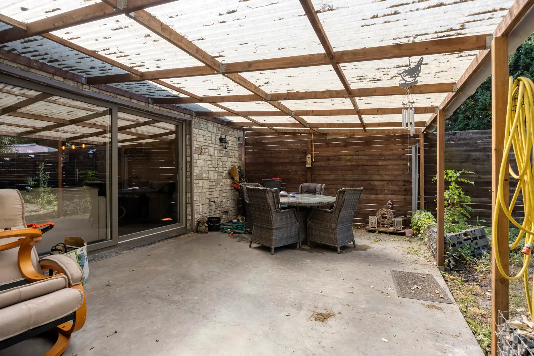 Veelzijdige halfopen bebouwing met woonstudio in de tuin foto 28