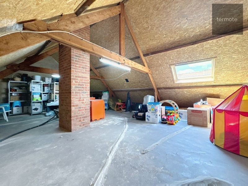 ruim woonhuis foto 18