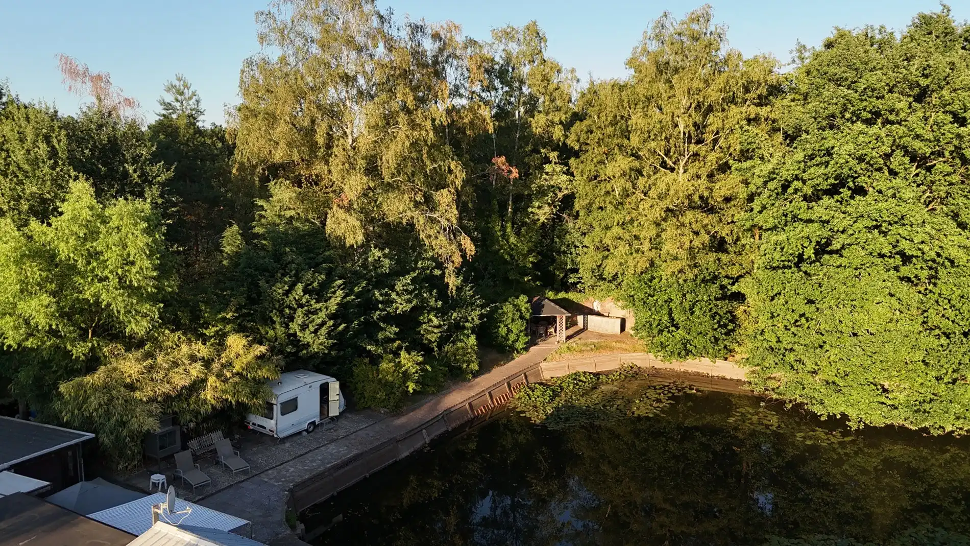 Vakantieverblijf met grote privé visvijver te Balen  foto 2