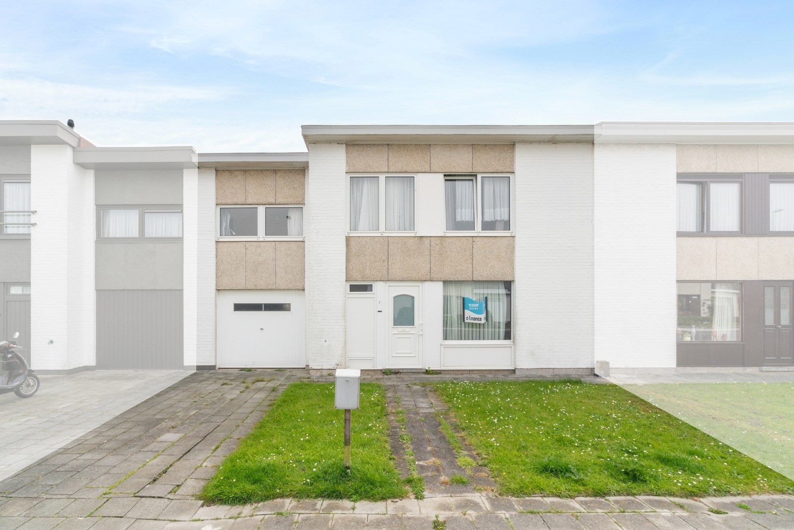 Opgefriste rijwoning met 5 slaapkamers, garage en tuin in rustige en kindvriendelijke omgeving! foto 21