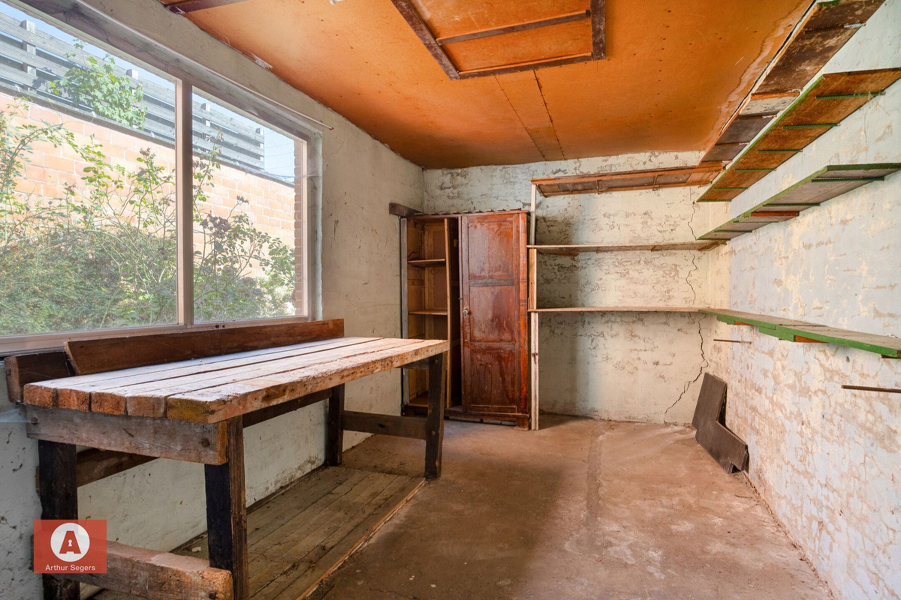 IN OPTIE - Te renoveren gezinswoning op een perceel van 3a 37ca. foto 13