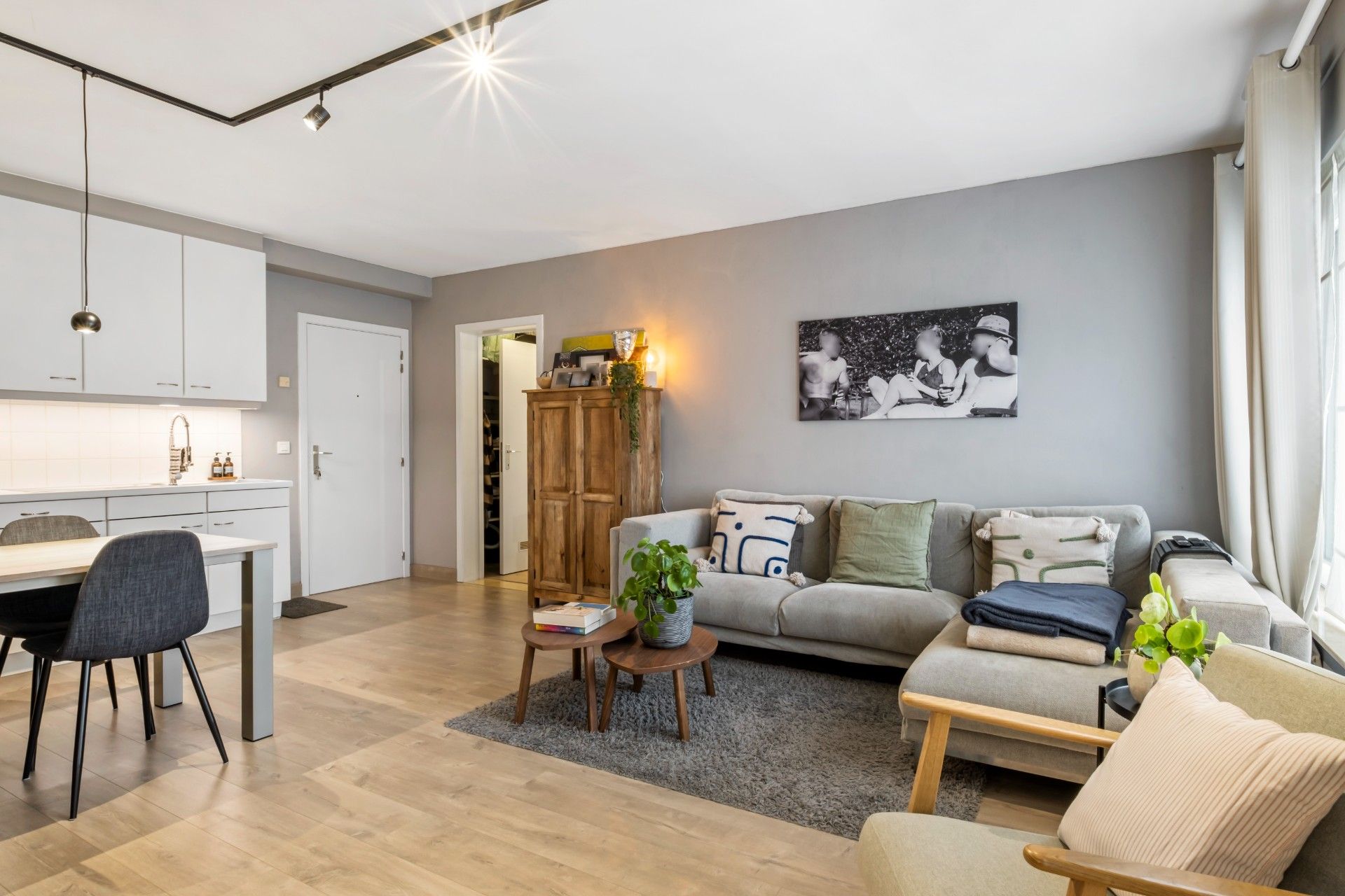 Instapklaar appartement in Tiegem! foto 3