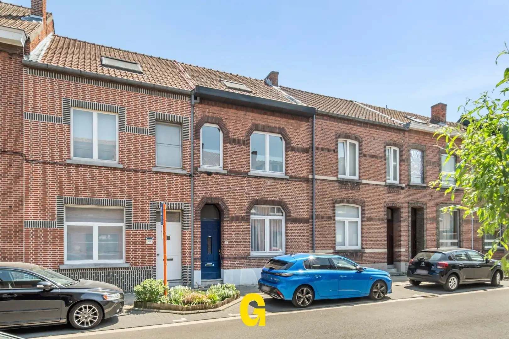 Te renoveren stadswoning met karakter en leuk tuintje in een aantrekkelijke buurt vlakbij het centrum foto {{pictureIndex}}